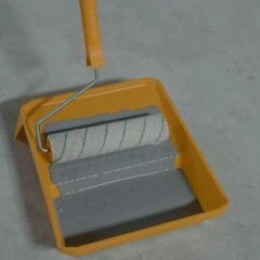 Paint tray and roller kit